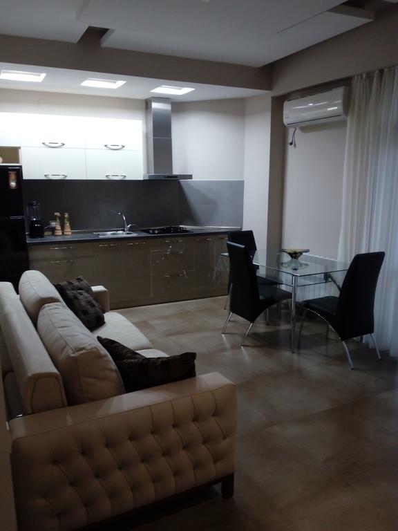 Apartment On Rustaveli Батуми Экстерьер фото