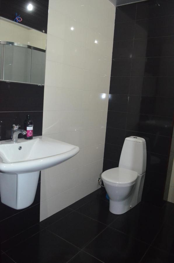 Apartment On Rustaveli Батуми Номер фото