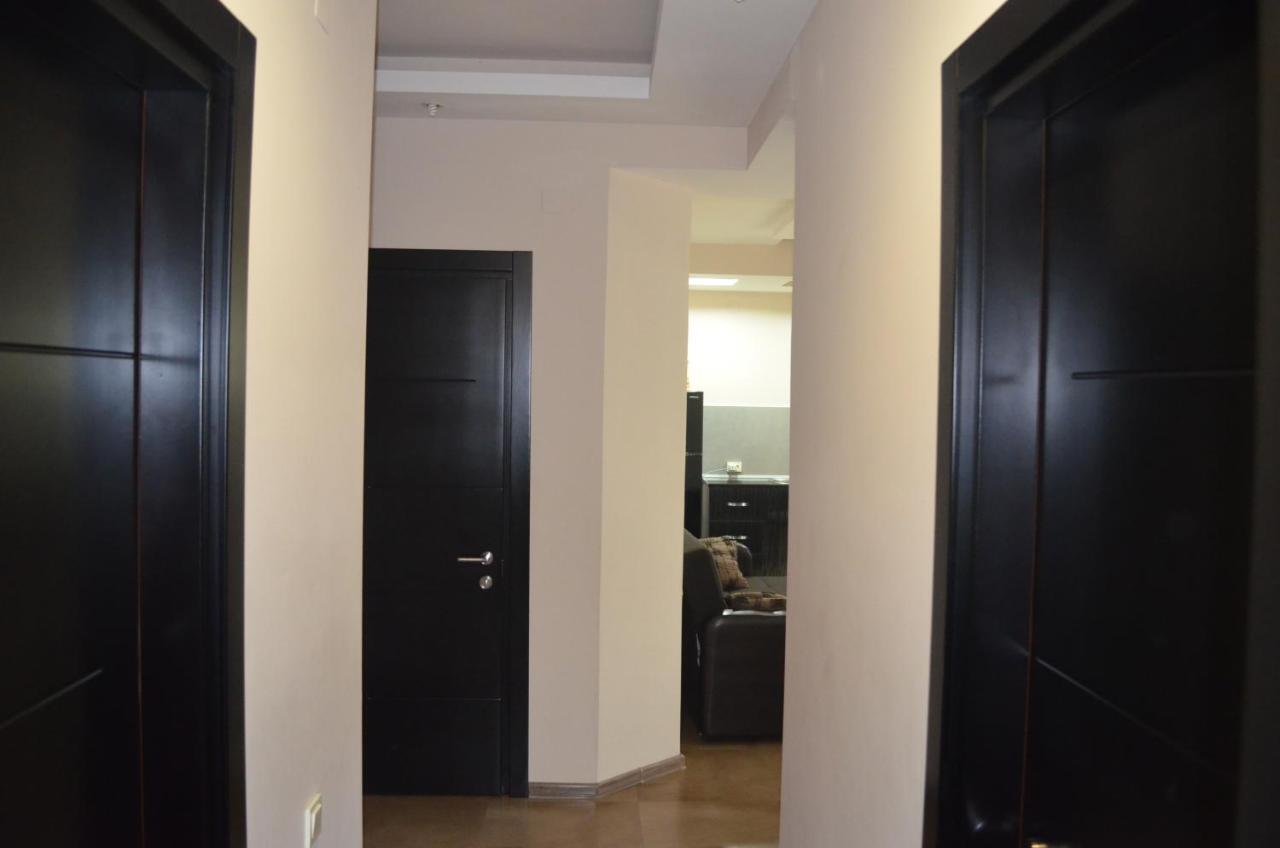 Apartment On Rustaveli Батуми Экстерьер фото